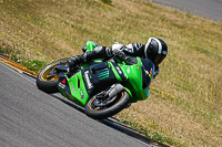 anglesey-no-limits-trackday;anglesey-photographs;anglesey-trackday-photographs;enduro-digital-images;event-digital-images;eventdigitalimages;no-limits-trackdays;peter-wileman-photography;racing-digital-images;trac-mon;trackday-digital-images;trackday-photos;ty-croes